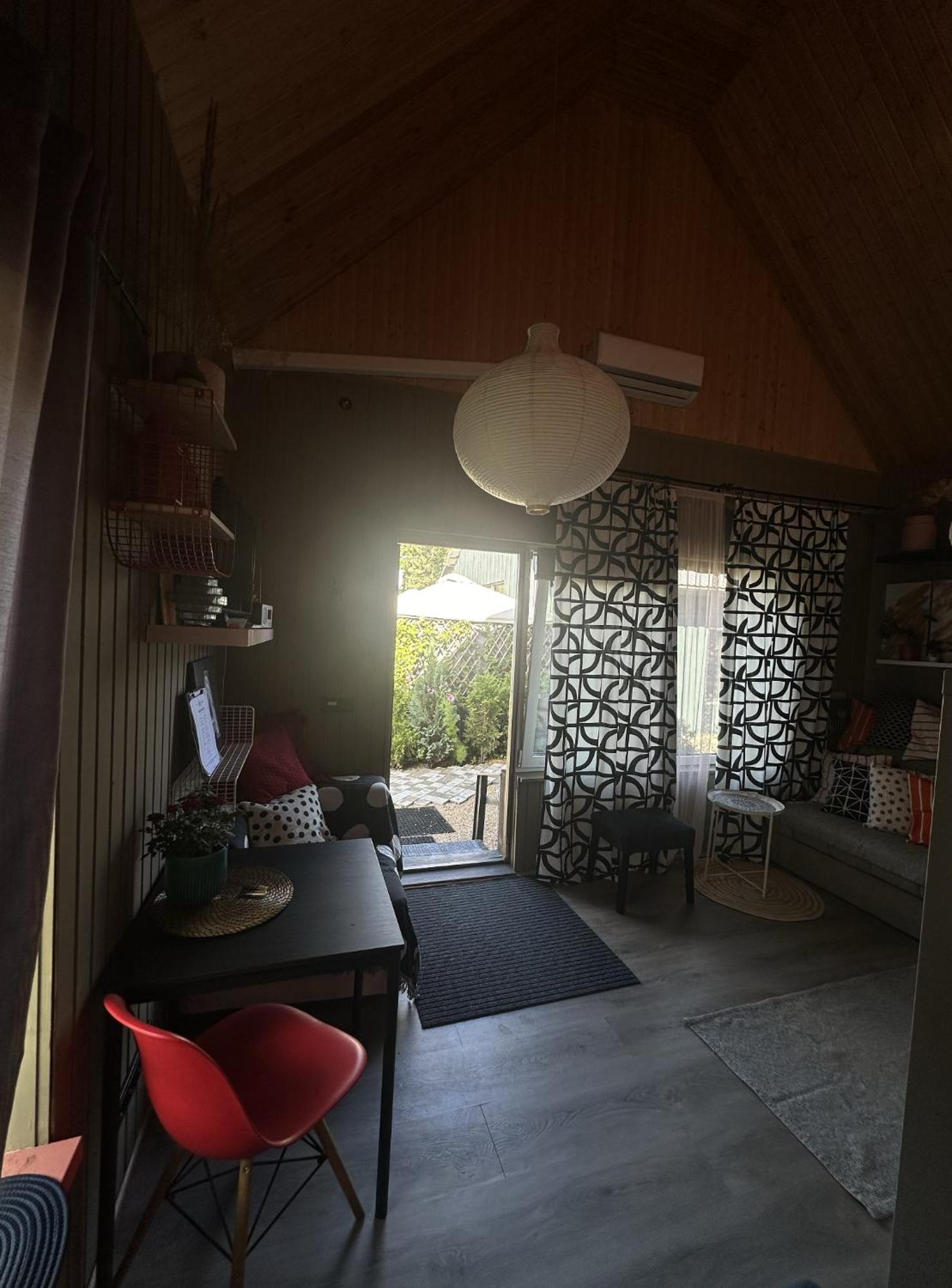 Villa Amazing Little House On An Island With Garden Riga Exterior foto
